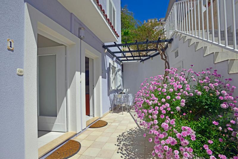 Sunset Apartments ฮวาร์ ภายนอก รูปภาพ