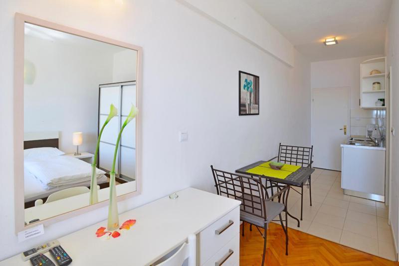 Sunset Apartments ฮวาร์ ภายนอก รูปภาพ